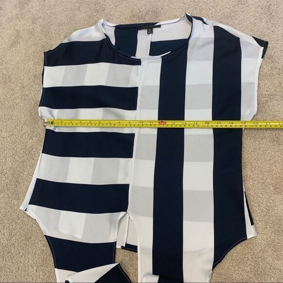 Banana republic short sleeve navy blue white striped front tie blouse Sz XS🇨🇦 - Picture 8 of 11